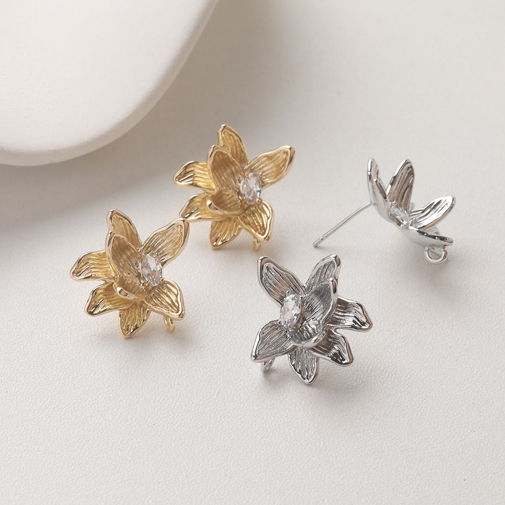 4PCS Dainty Flower Ear Studs E - Flower Supplies บทวิจารณ์และราคา